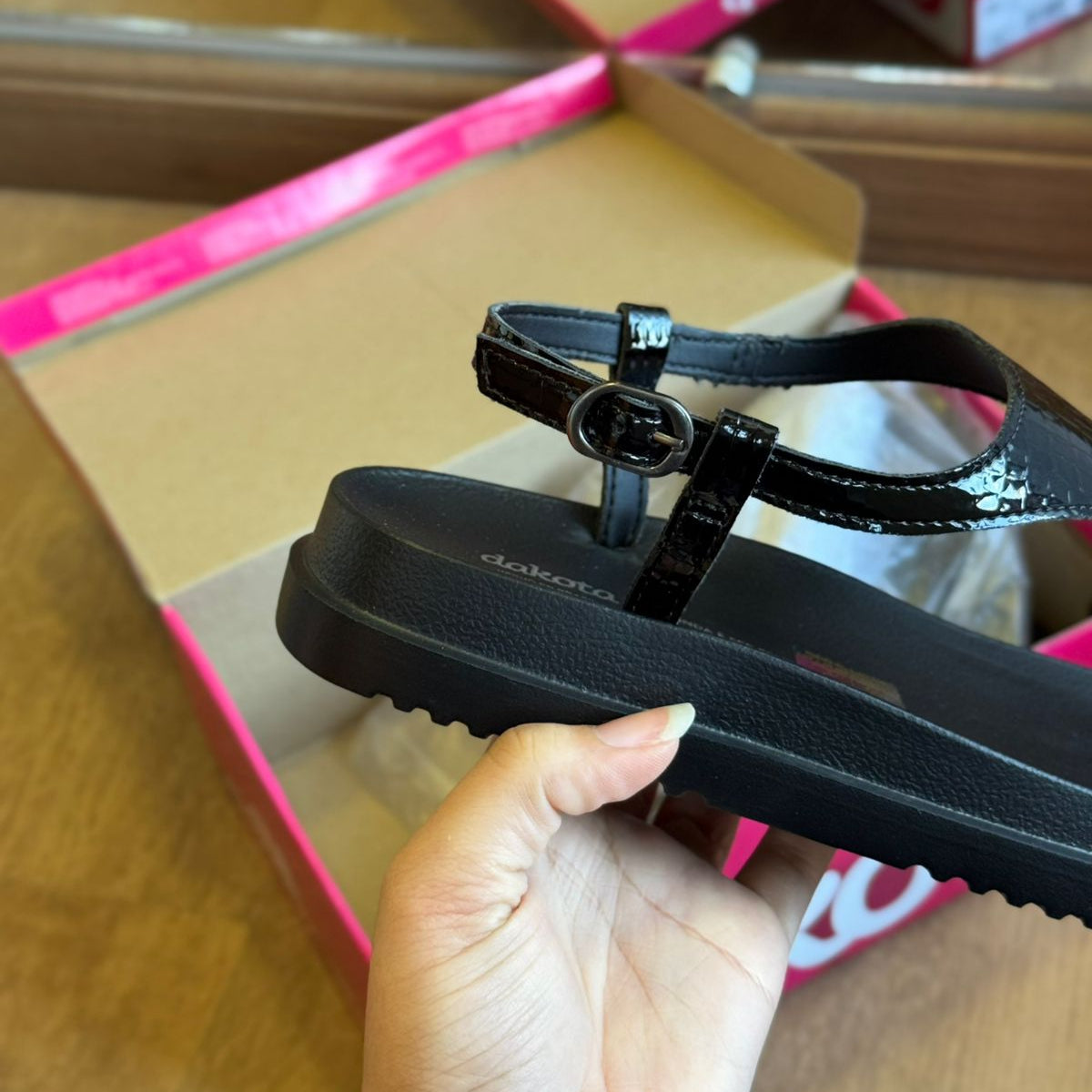 Sandália Dakota Flatform Y9661