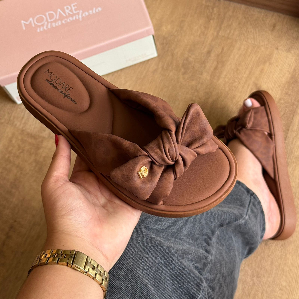 Sandália Modare Detalhe De Laço Oncinha